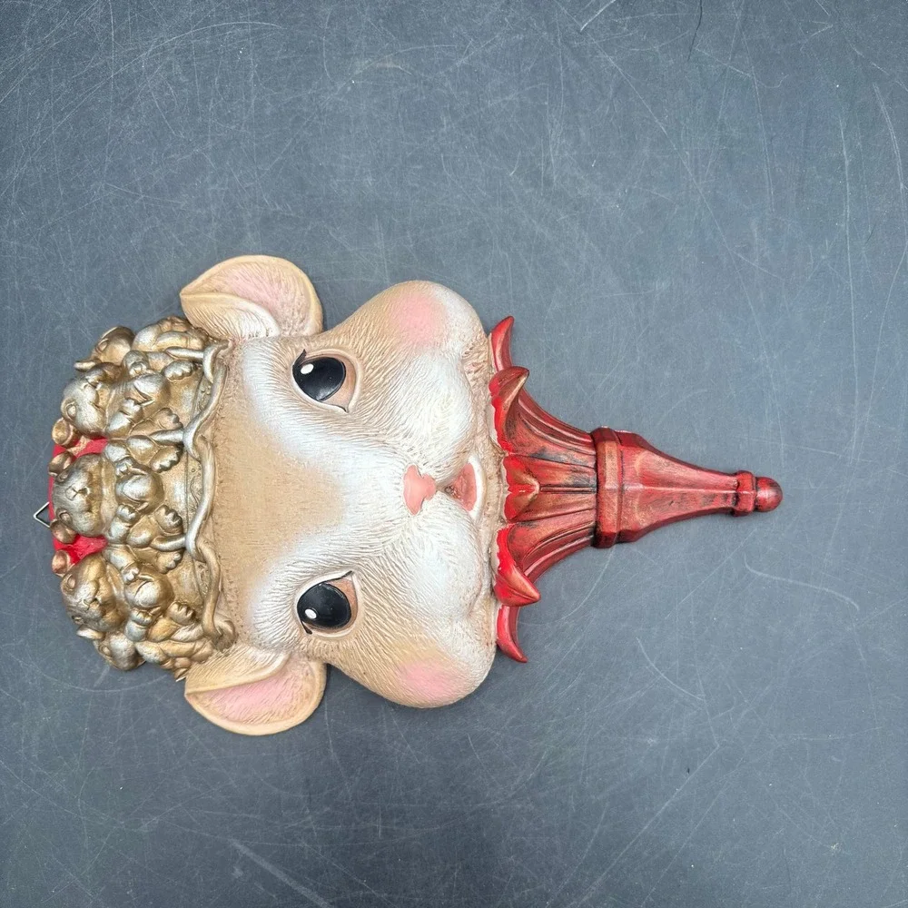 Vintage Whimsical Mouse Wall Plaque Crown of Mice Red Flower Base Decor